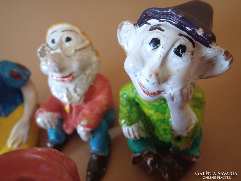 Kézzel készített vintage antik Hófehérke és a Hét törpe szobor figura Walt Disney kerámia porcelán