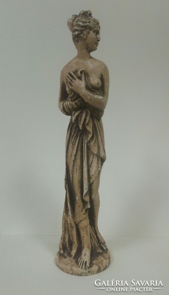Towel female nude, 32 cm high statue
