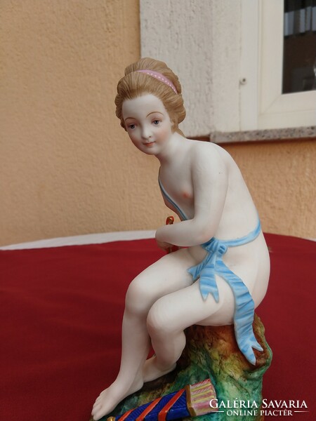 A beautiful antique statue, the young Diana with a bow in her hand, 22 cm, now without a minimum price,