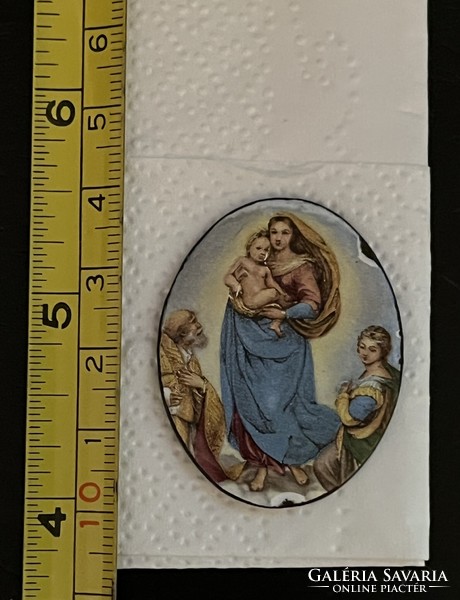 Virgin Mary pendant (gold or silver) can be included in a frame