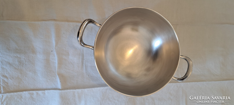 Wonderful silver-plated lidded bowl / soup etc