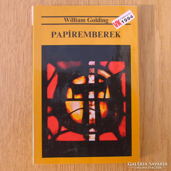 William Golding - Papíremberek (A legyek ura szerzőjétől)