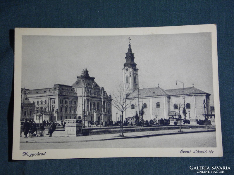 Postcard, Grand Várad, Szent László Square skyline detail with people