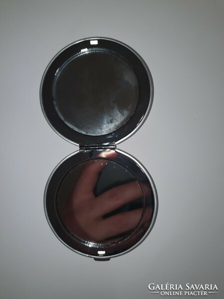 Pandora ezüst szinű kompakt tükör  Új dobozos