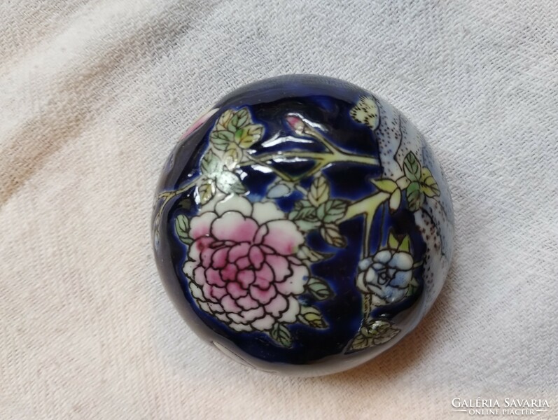 Chinese porcelain ornament