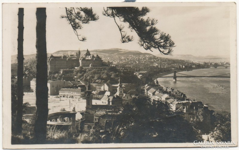 Bp - 138 Budapest walk, view of the castle 1944