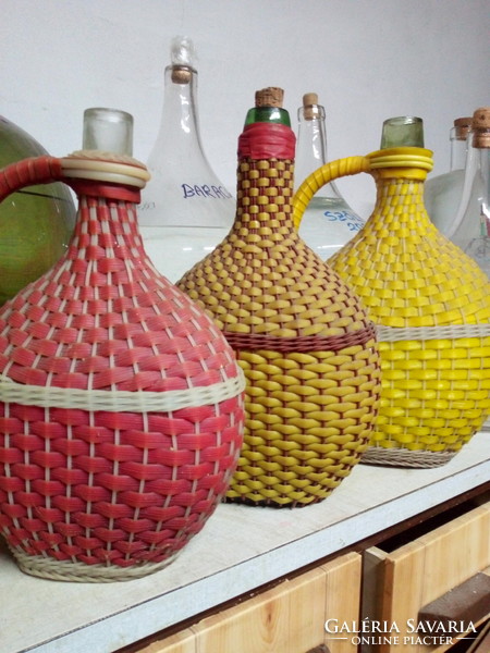 Old wicker jugs (3 pcs.)