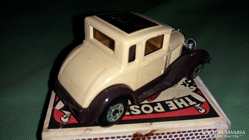 1979. Matchbox - superfast - ford is the model - 1: 60 scale metal small car collectors according to the pictures