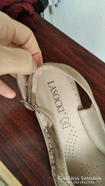 Lasocki sandals, like new, 36.