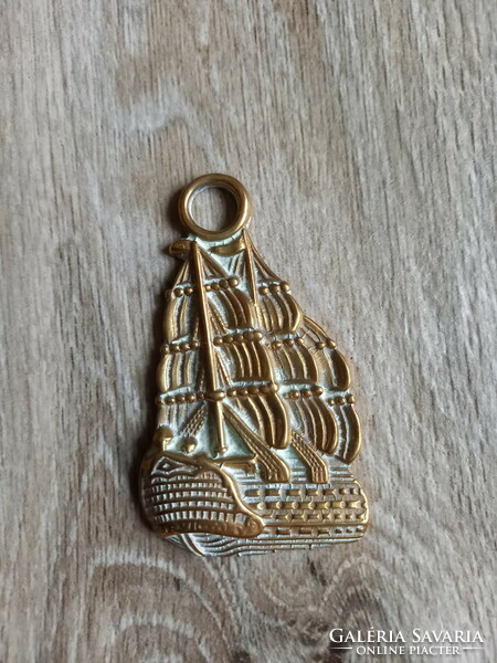 Old copper sailing ship door decoration (8.3x4.8 cm)