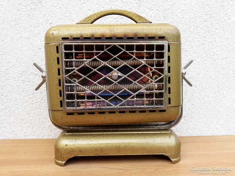 A rarity of an antique radiant heater in beautiful condition