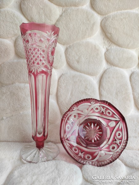 Ajkai forgómintás rózsaszín csiszolt kristály talpas váza és tálka. G."Maxi"  fotóművész hagyatéka.