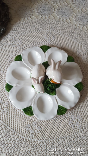 Bunny bassamo, artistic design ceramic egg holder
