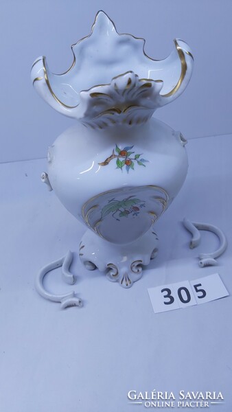 Herend Hecsedli patterned porcelain vase with lugs - with broken lugs