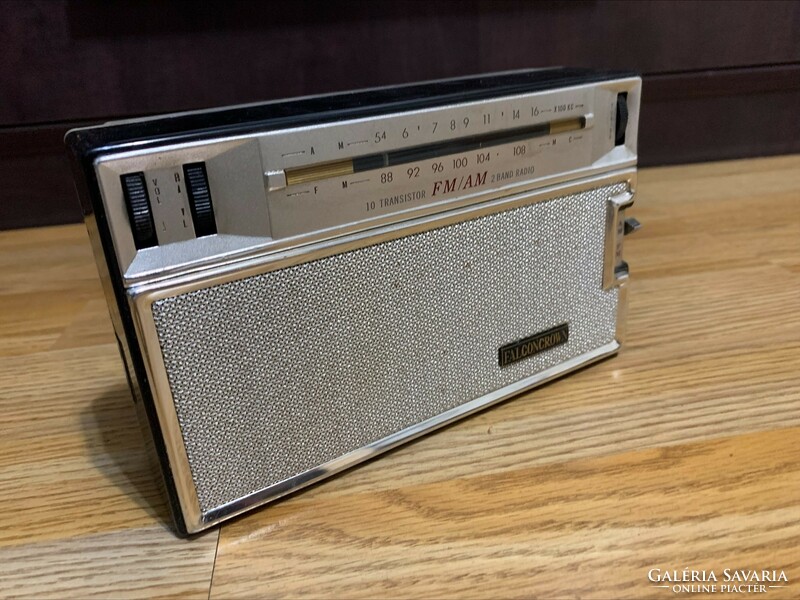 Rare falconcrown retro small radio