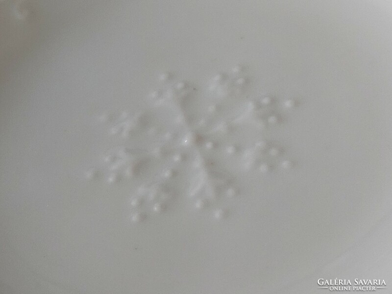 Antik CF porcelán tányér domború növény mintás szecessziós dísztányér