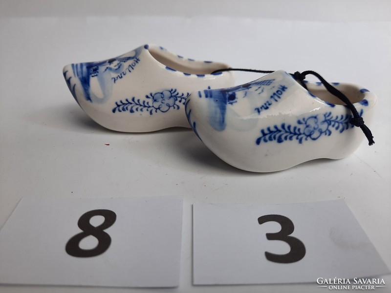 Pair of Dutch ceramic slippers - ornament - hand-painted old piece
