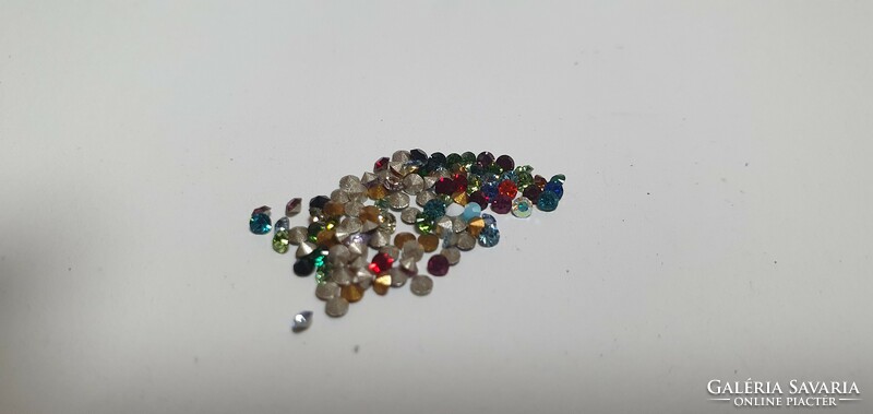 500 + Rhinestone brills with polishing for repair for hobby purposes.