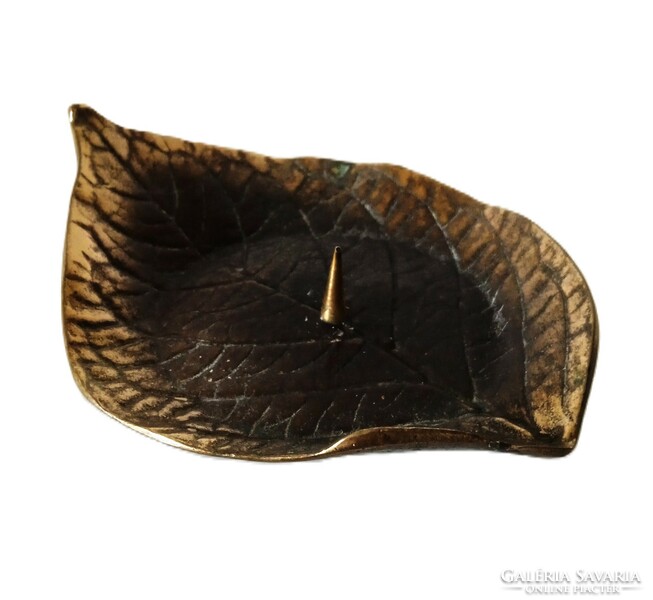 Bronze, leaf-shaped candlestick, mid-century, glide bronze