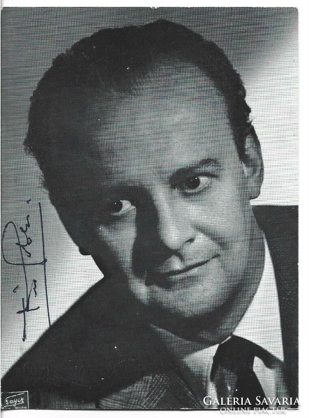 Autograph, dedicated, handwritten signature of opera singer Tito Gobbi on a photo page.
