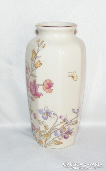 Japanese shibata porcelain vase