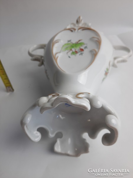 Herend Hecsedli patterned porcelain vase with handle - with damaged handle