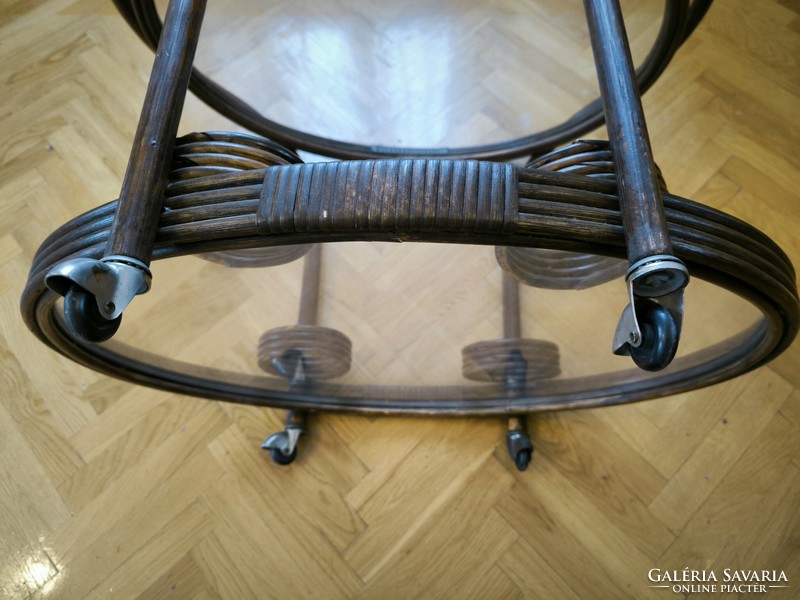 Zsúr kocsi ital étel kínàló büffé Kocsi gurulós hajlított Thonet jellegű nàd bútor . Retro