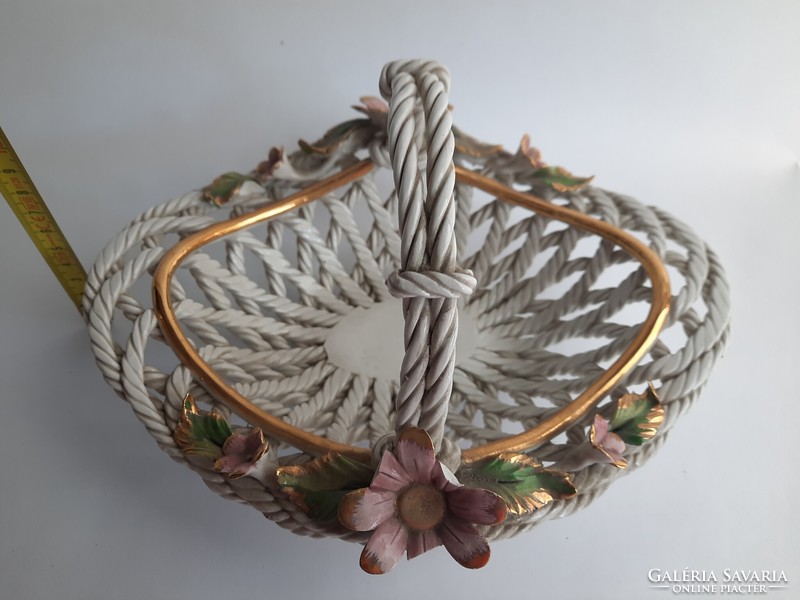 Special wicker porcelain basket - damaged - with broken flowers