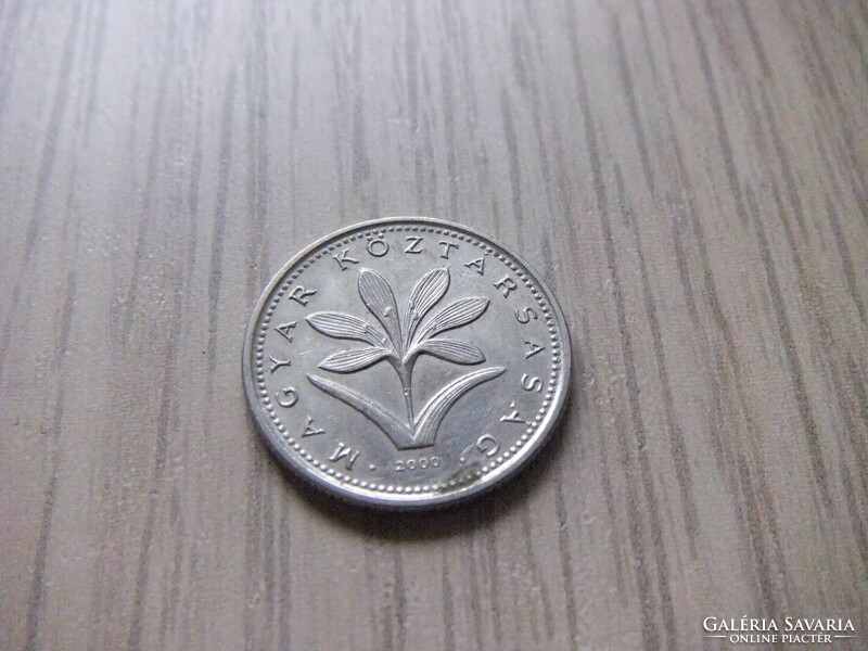 2   Forint      2000      Magyarország