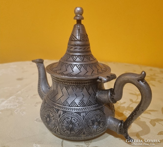 Marokkói teafőző edény