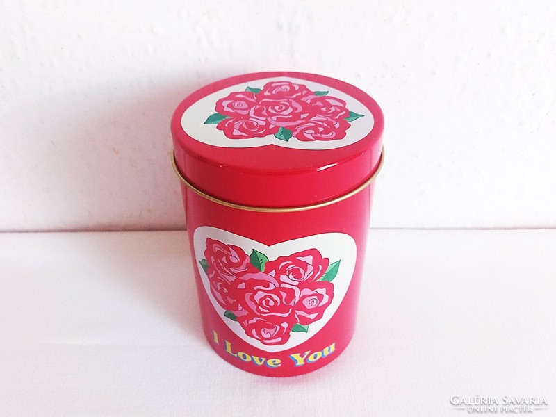 Metal storage box with rose pattern, gift box