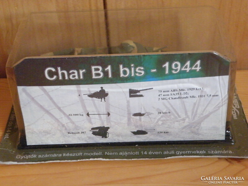 Amercom nehéz harckocsi egy első világháborús mintára épített modell: Char B1 bis - 1944 -
