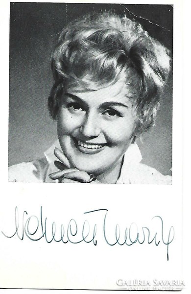 Németh Marika Operett primadonna autográf, sajátkezüleg aláírt. dedikált fotója.