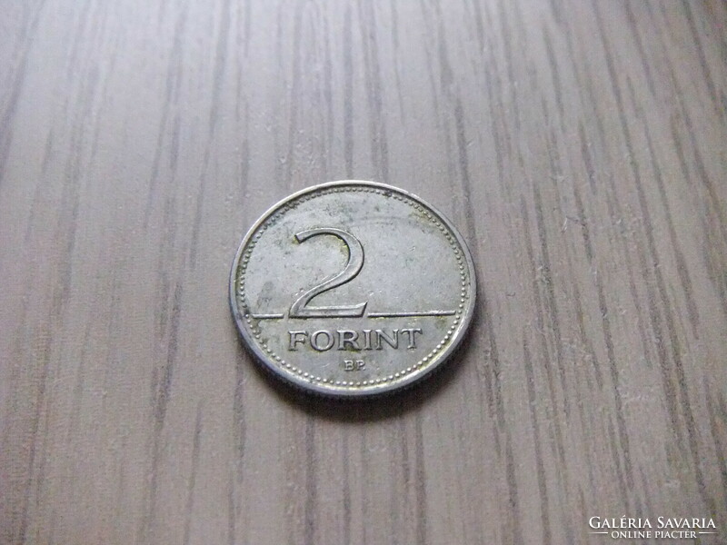 2   Forint      2005      Magyarország