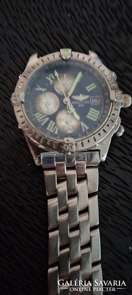 Bid! The watch shown in the pictures!