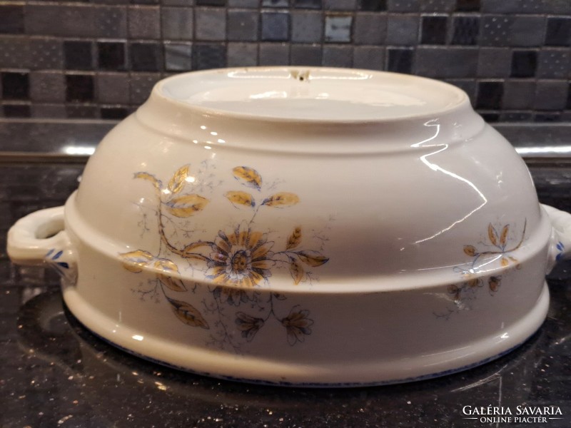Antik vastagfalú porcelán pogácsás tál falra akasztható
