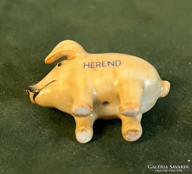 Little pig from Herend