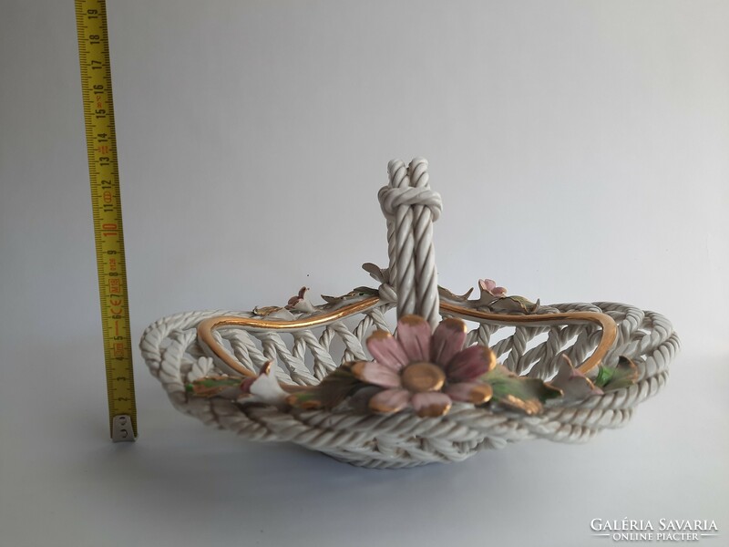 Special wicker porcelain basket - damaged - with broken flowers