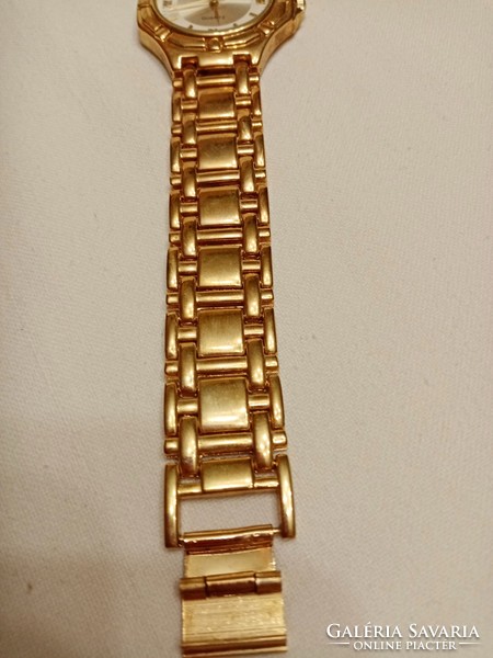 Men's gold-plated watch