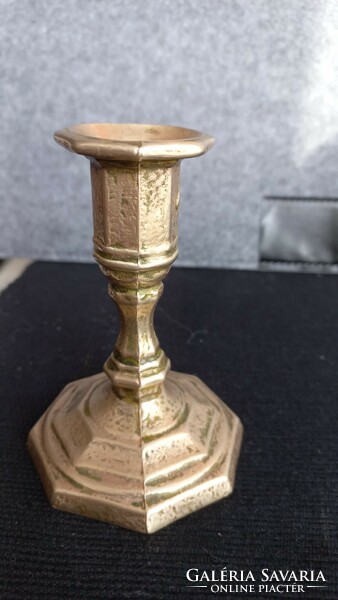 Antique brass candle holder, 11 cm, base diameter: 7.5 cm.