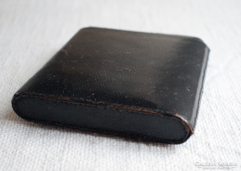 Leather case, holder, perhaps cigar, pen or document holder 11 x 12 x 2 cm