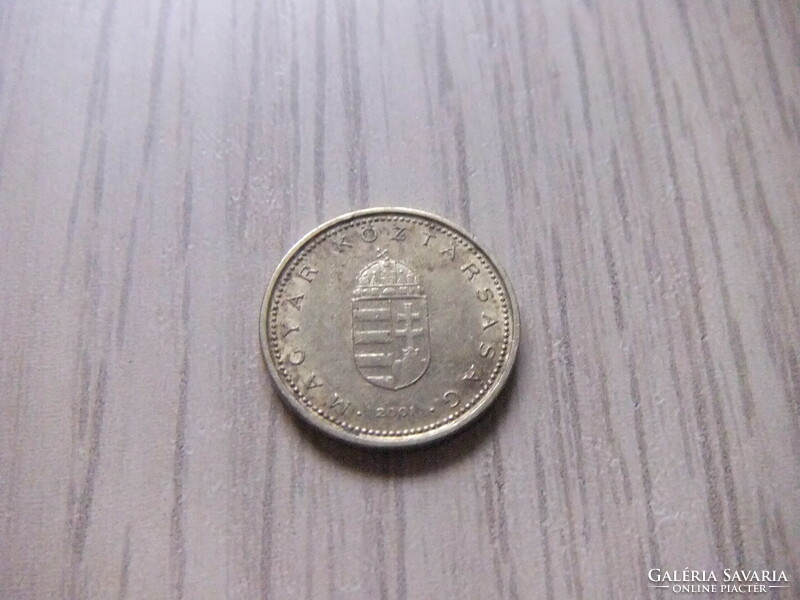 1   Forint      2001      Magyarország
