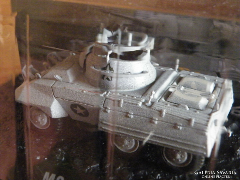 Amercom tank armored fighting vehicle model (1:72): m8 - 1945