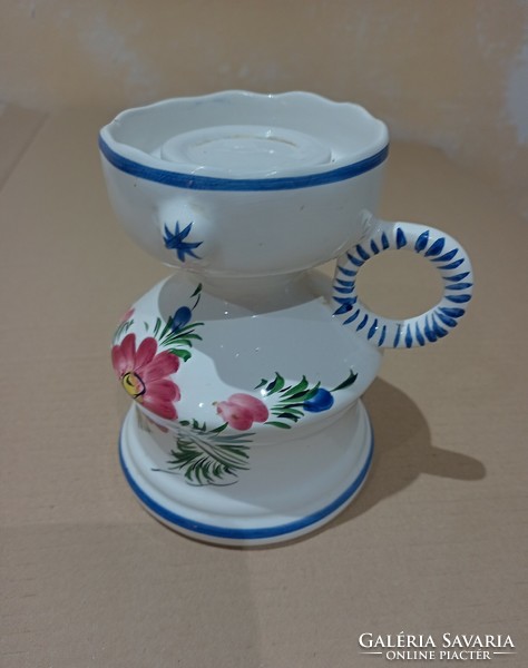 White, hand-painted ceramic tealight lamp