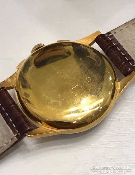 18k chronograph arany karóra