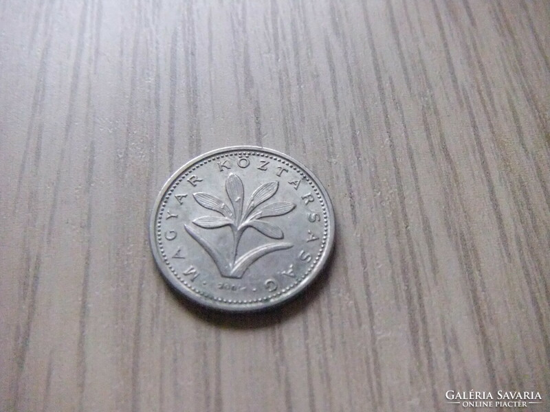 2   Forint      2001      Magyarország