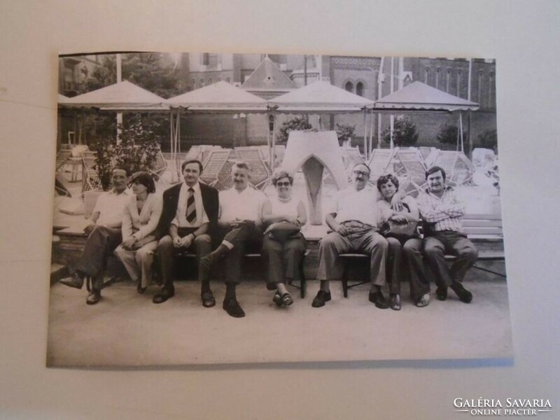 D201586  Békéscsaba   Csaba szálló -csoportkép   1977    régi fotó