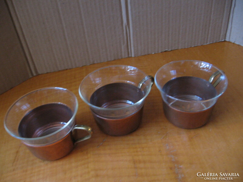 Retro jénai üveg teás, kávés, forralt boros 3 pohár réz tartóban