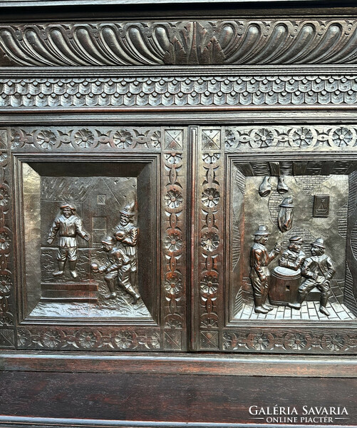 Neo-Renaissance cabinet or sideboard