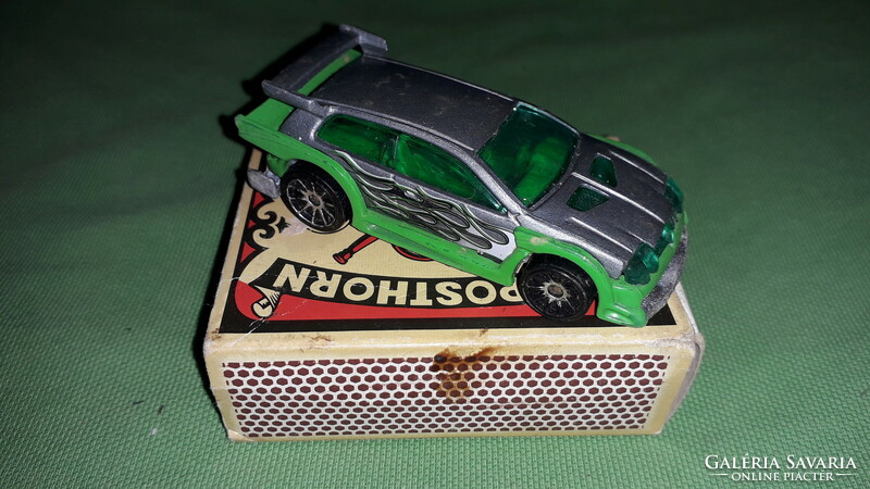 2002. Mattel - hot wheels - flight 03' - green 1:64 metal car as shown in the pictures